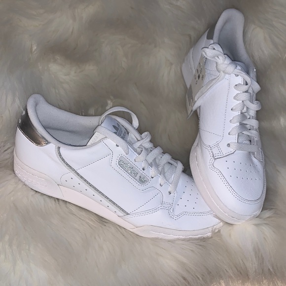 adidas Shoes - Adidas 👟 New!